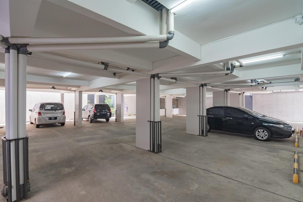 Reddoorz Plus @ Cirebon City Center Экстерьер фото
